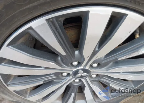 2020 Mitsubishi Outlander Se 2.4 S-Awc from USA, damaged, VIN JA4AZ3A33LZ014845